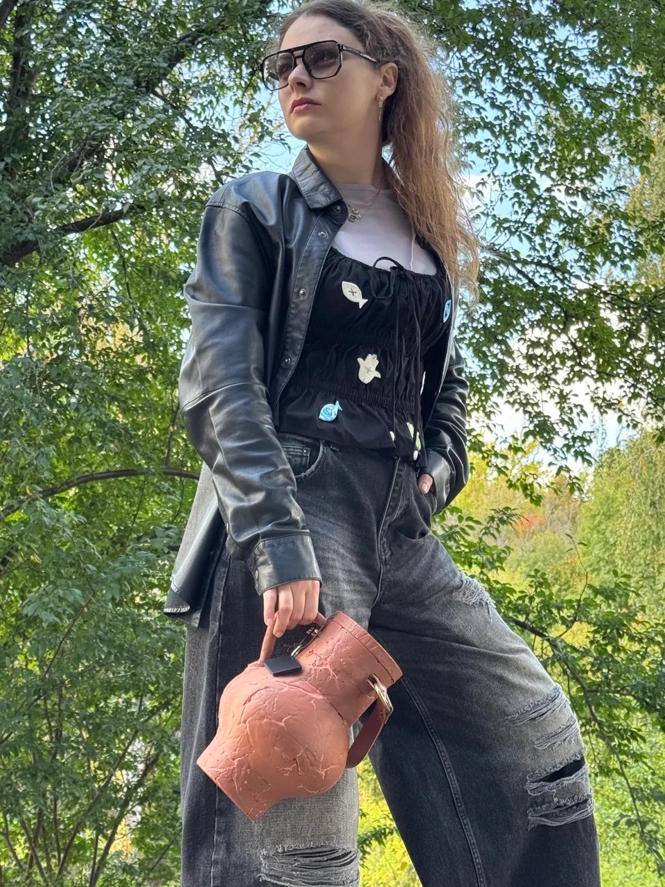 Кувшин by Apollinaria Clothes · В руке